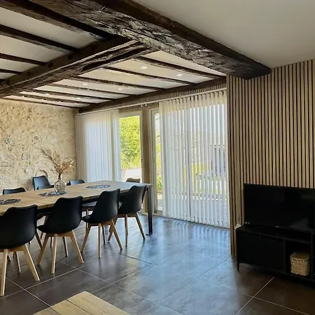 Holiday home Le Du Besson