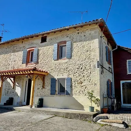 Prázdninový dům Le Du Besson *