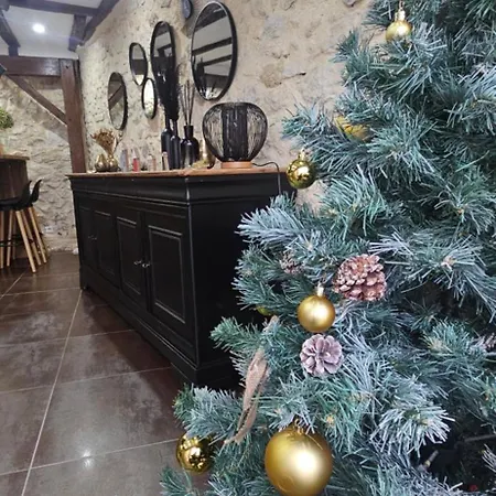 Le Du Besson Prázdninový dům *