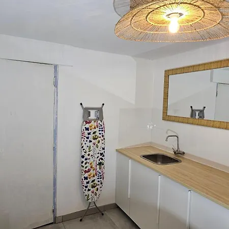 Le Du Besson Holiday home *