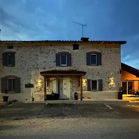 Prázdninový dům Le Du Besson *