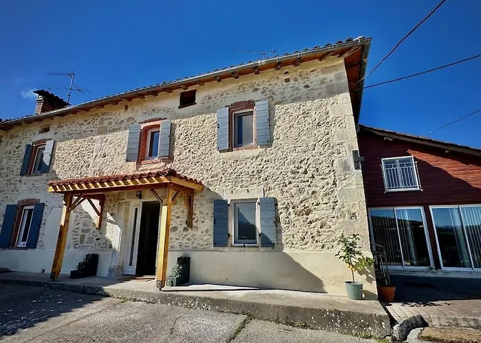 Le Du Besson Hébergement de vacances