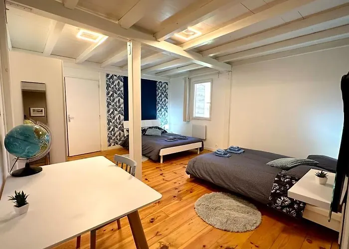 Le Du Besson Hébergement de vacances Cassagne