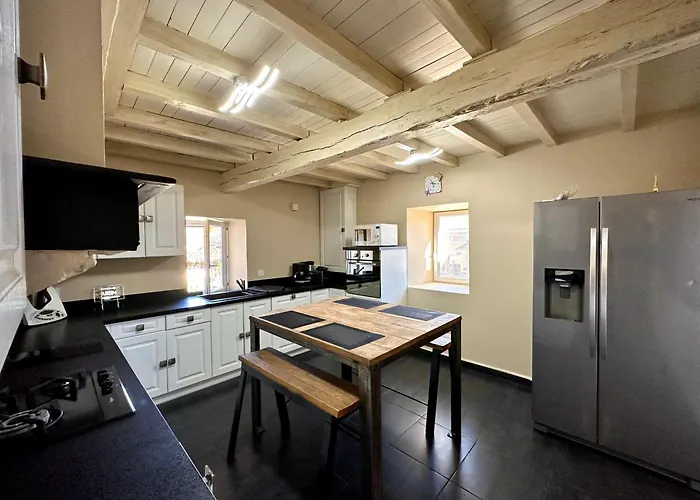 Le Du Besson Hébergement de vacances Cassagne